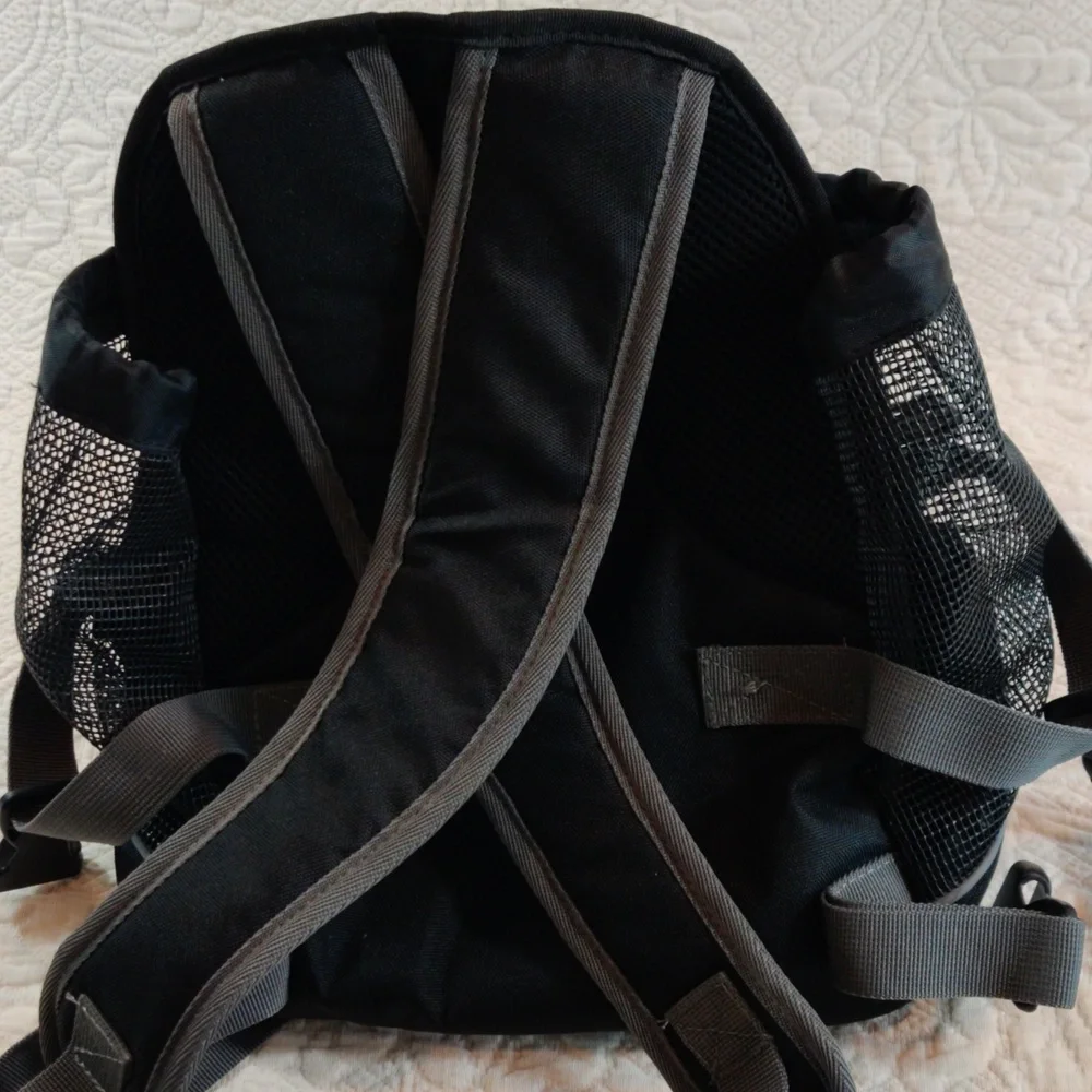 Outward Hound Small Pet Carrier Back or Front Pack Up To 10 Pounds